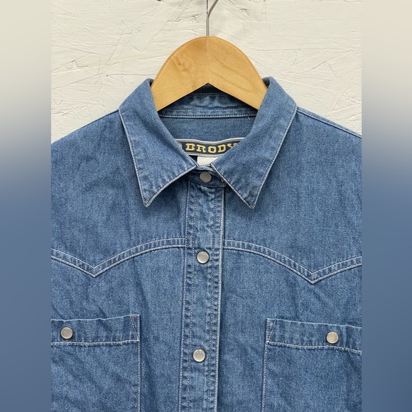 Brody Tops - Y2K Brody Denim Pearl Snap Shirt, Size S